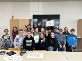 Mit Stift und Humor – Kreative Karikaturen mit Herbert Teschler